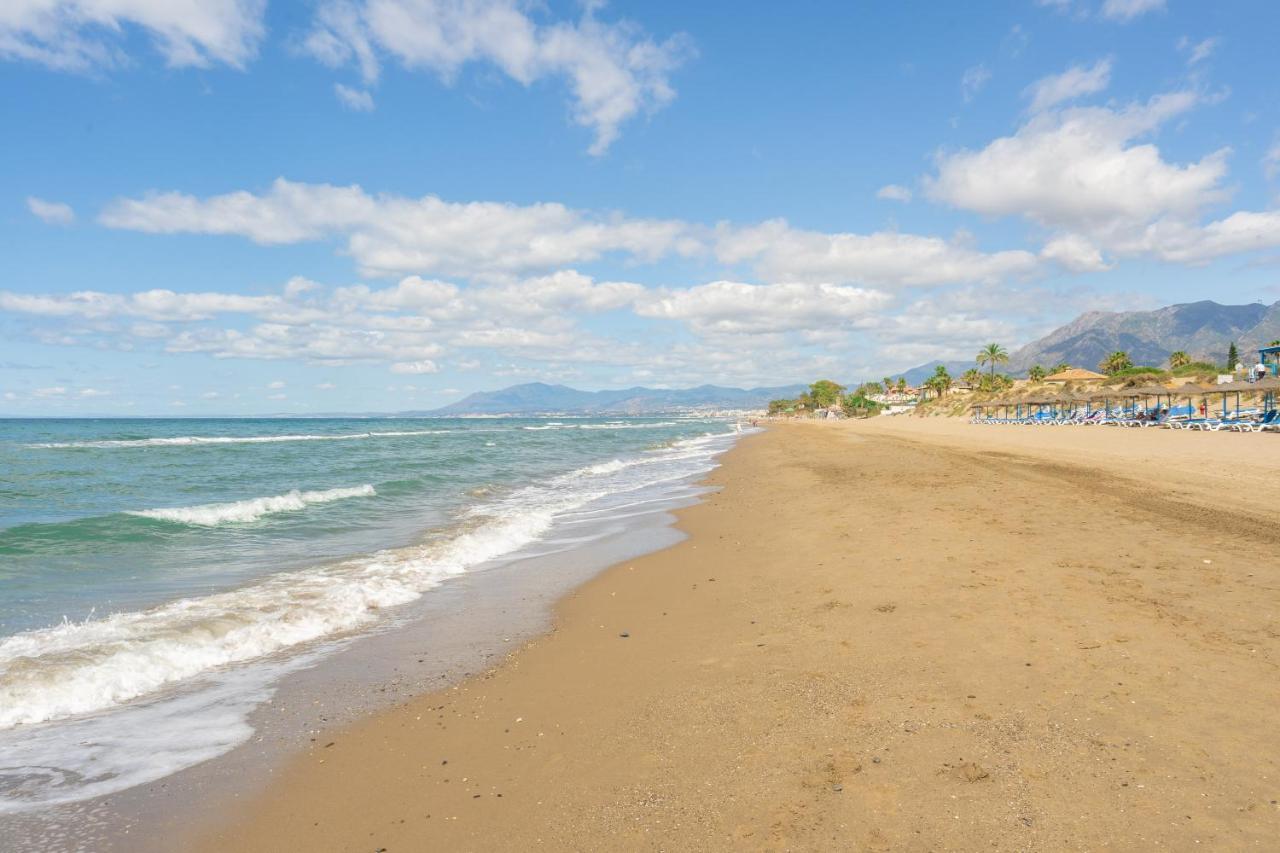 Apartment Near The Beach Марбелья Экстерьер фото