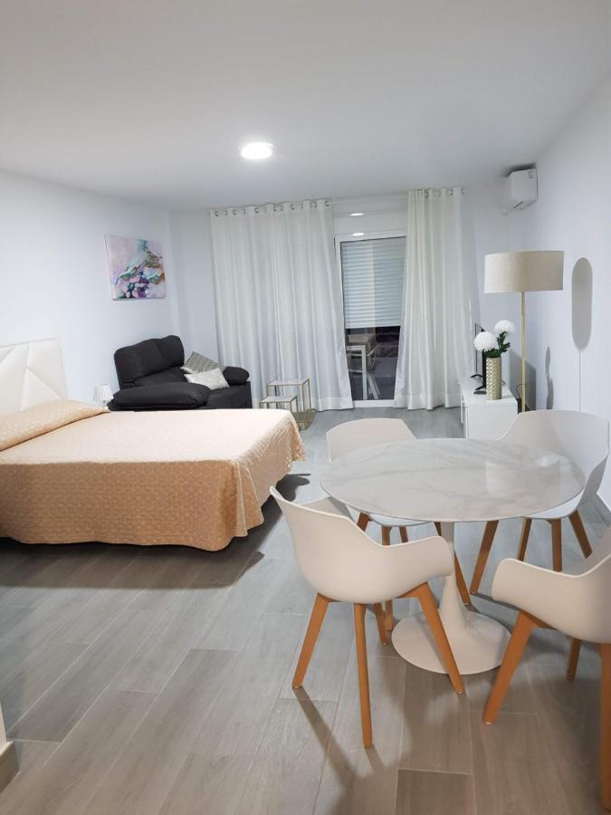 Apartment Near The Beach Марбелья Экстерьер фото