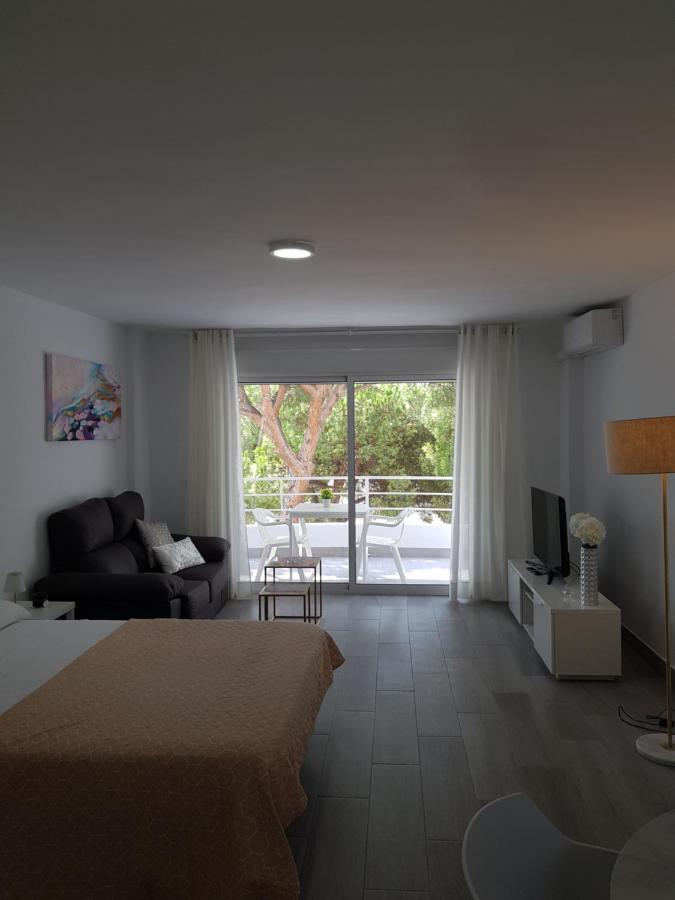 Apartment Near The Beach Марбелья Экстерьер фото