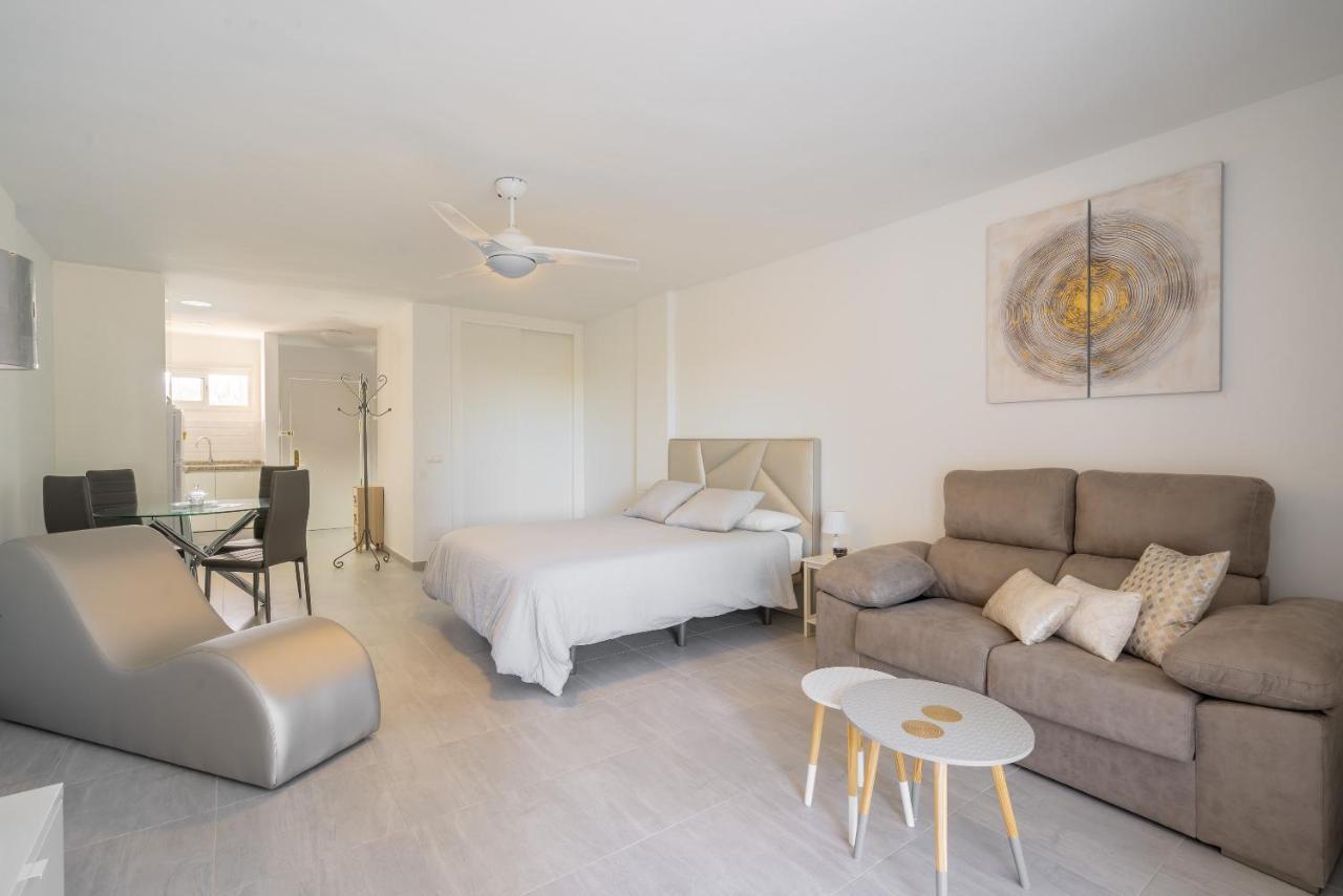 Apartment Near The Beach Марбелья Экстерьер фото