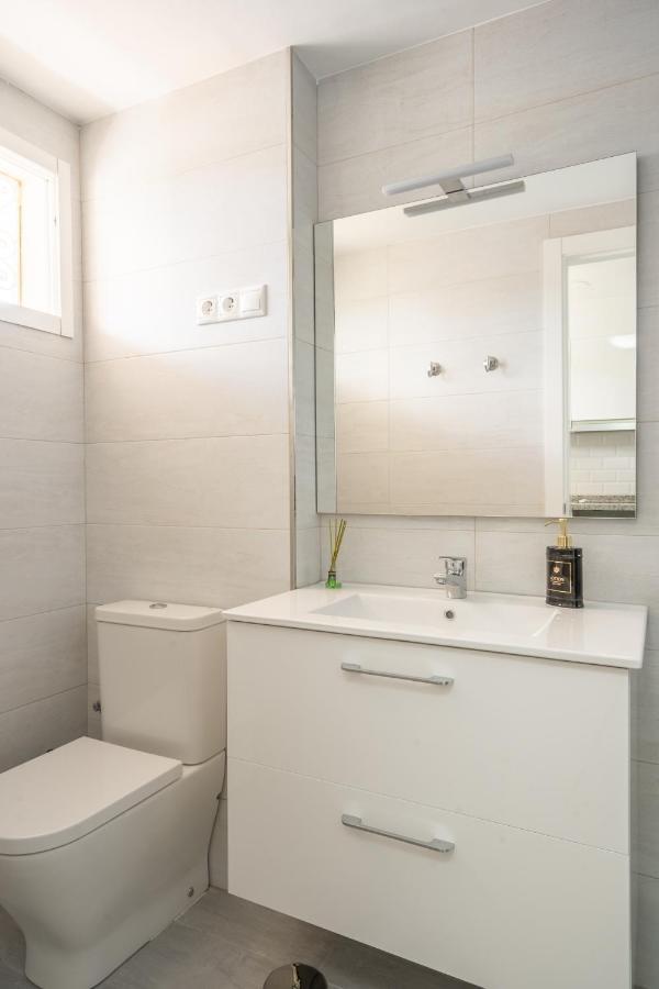 Apartment Near The Beach Марбелья Экстерьер фото